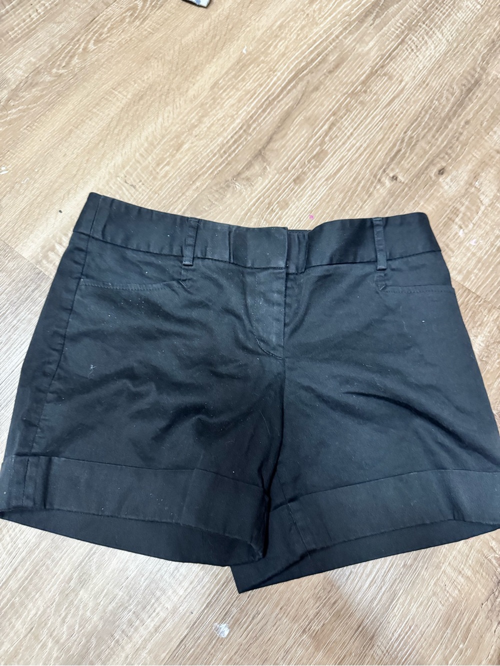 Express Black Cuffed Women's Tailored Shorts